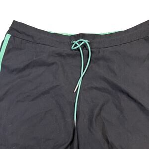ADIDAS Womens L/XL 14 Athletic Running‎ Shorts Black 3 Stripe Drawstrings